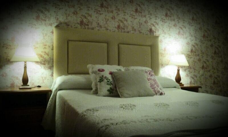 Hotel Aire De Ruesga Zimmer foto